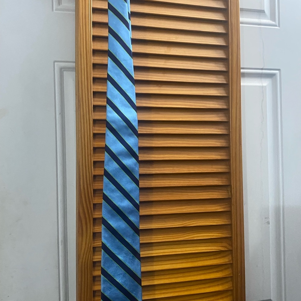 Lilly Pulitzer Blue and Green Striped Tie